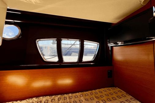 Azimut 47 Flybridge image