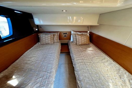 Azimut 47 Flybridge image