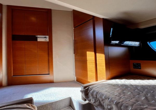 Azimut 47 Flybridge image