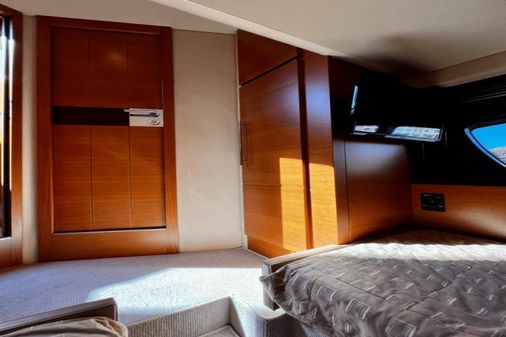 Azimut 47 Flybridge image