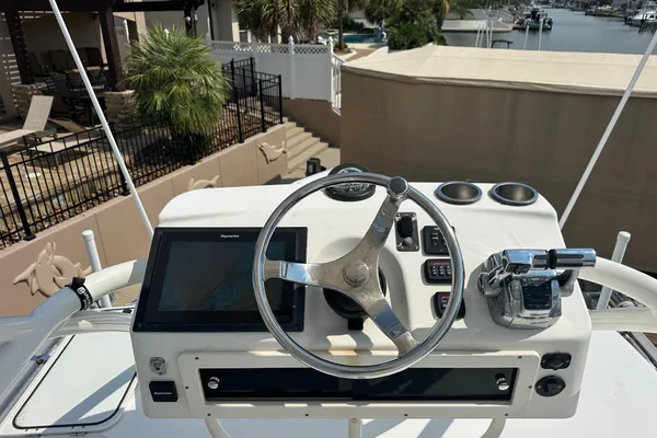Boston Whaler 370 Outrage image