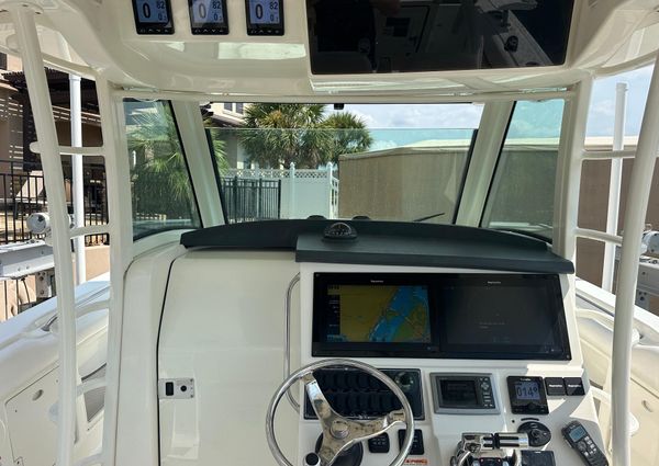 Boston Whaler 370 Outrage image