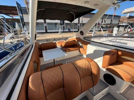 Sunseeker Tomahawk 41 image