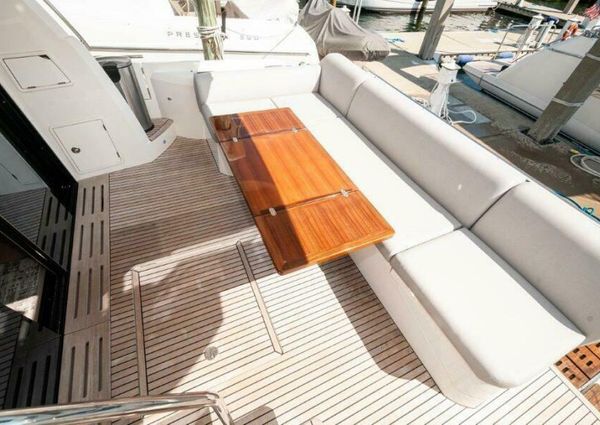 Prestige 590 flybridge image