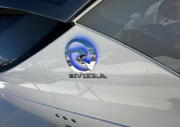 Riviera 505-SUV image