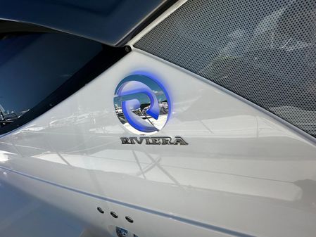 Riviera 505-SUV image