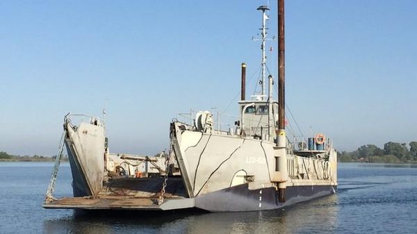 Landing Craft LCM LCU Cargo Supply 1954/2012 
