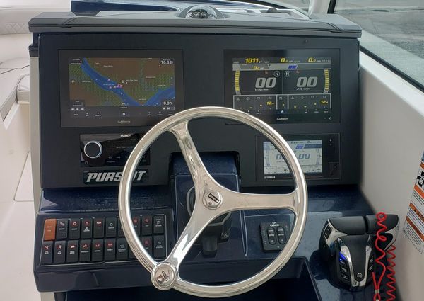 Pursuit DC 295 Dual Console image