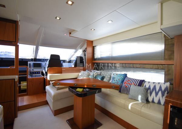 Fairline SQUADRON-58 image