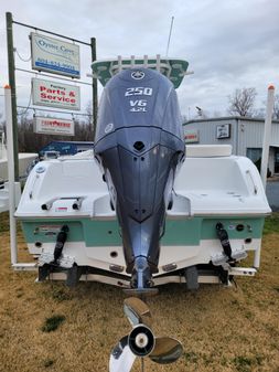 Sea Hunt 234 ultra image