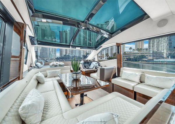 Galeon 510 Sky image