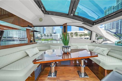 Galeon 510 Sky image