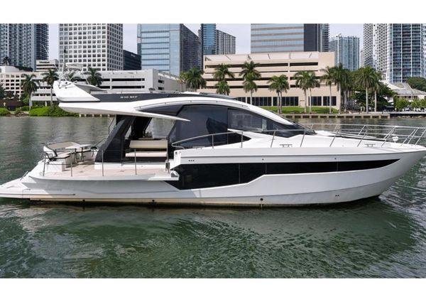 Galeon 510 Sky image