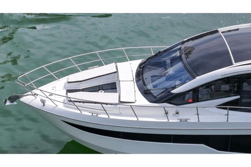 Galeon 510 Sky image