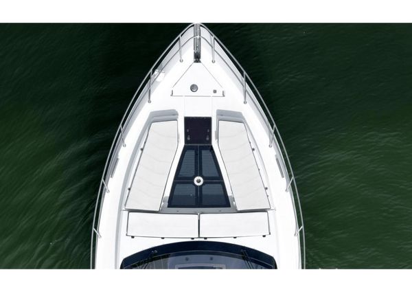 Galeon 510 Sky image