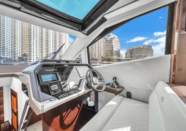 Galeon 510 Sky image