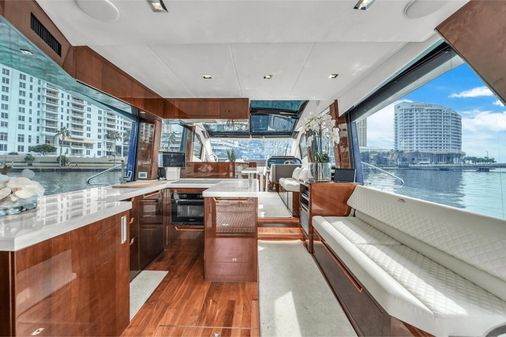 Galeon 510 Sky image