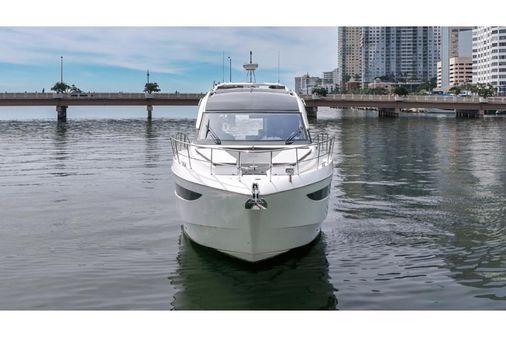 Galeon 510 Sky image