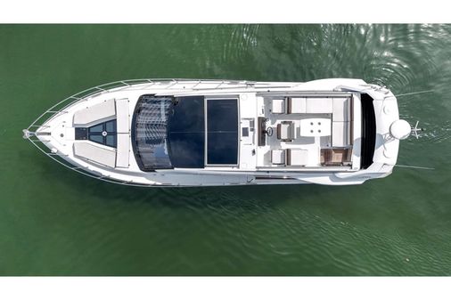 Galeon 510 Sky image