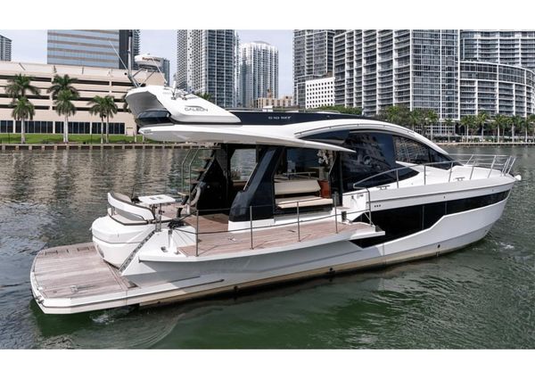 Galeon 510 Sky image