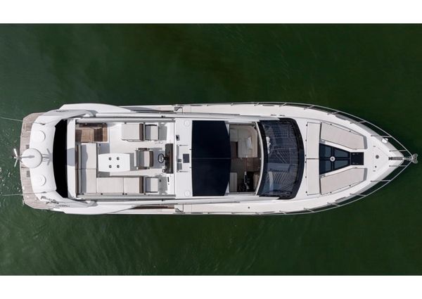 Galeon 510 Sky image