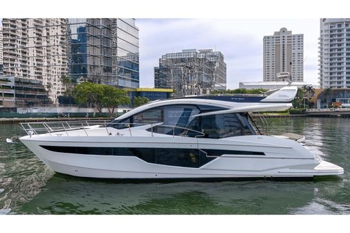 Galeon 510 Sky image