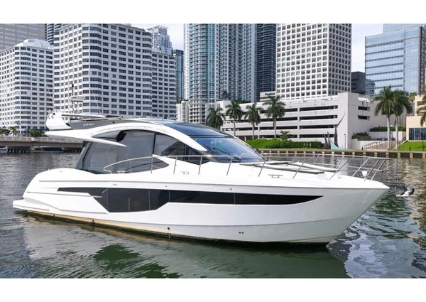 Galeon 510 Sky image