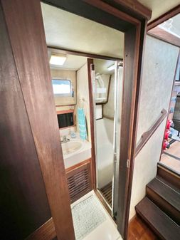Mainship 34 III image