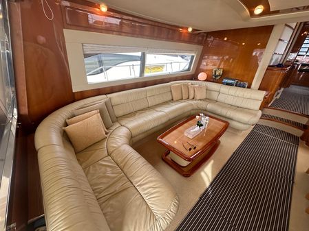 Ferretti Yachts 760 image