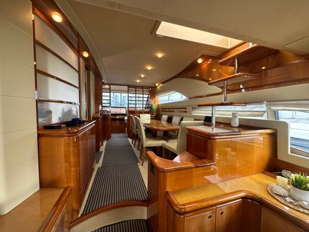 Ferretti Yachts 760 image