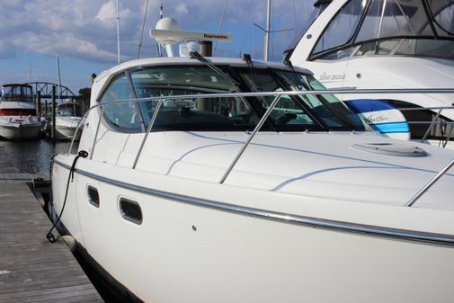 Tiara 3500 Sovran image