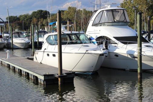 Tiara 3500 Sovran image