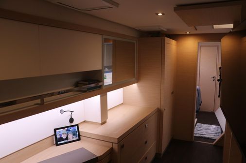 Fountaine Pajot Tanna 47 image