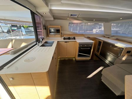 Fountaine Pajot Tanna 47 image