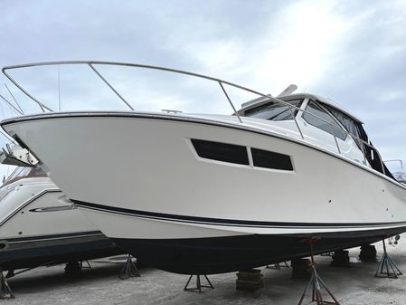 Pursuit OS 355 Offshore image