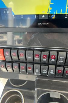 Pursuit S-268 image
