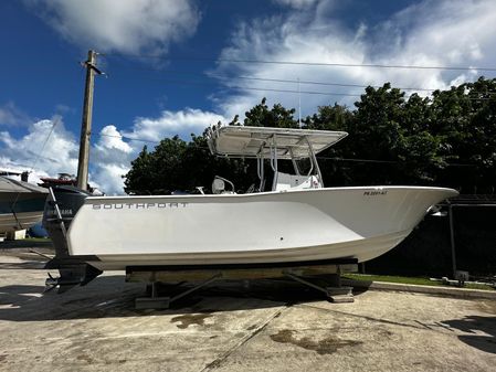 Southport 28-CENTER-CONSOLE image