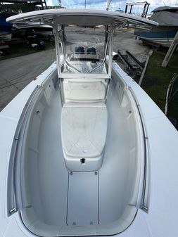 Southport 28-CENTER-CONSOLE image