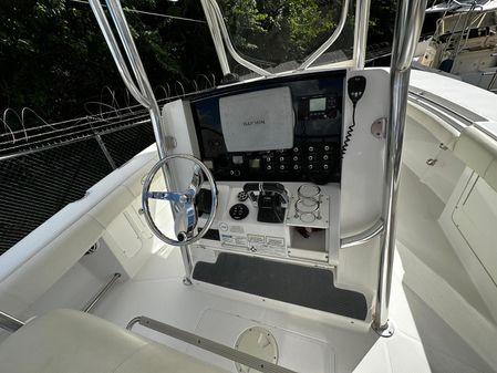 Southport 28-CENTER-CONSOLE image