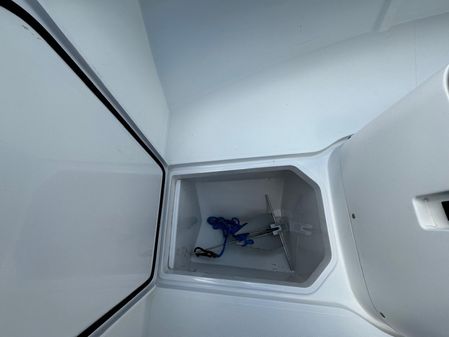 Southport 28-CENTER-CONSOLE image