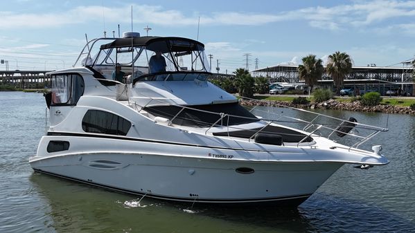 Silverton 39 Motor Yacht image