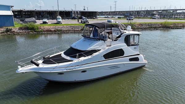 Silverton 39 Motor Yacht image