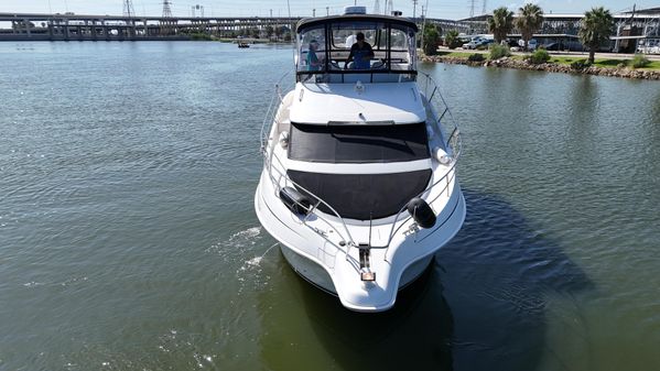 Silverton 39 Motor Yacht image