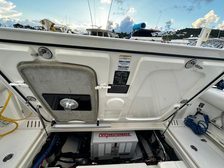 Boston Whaler 345 Conquest image