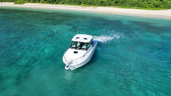 Boston-whaler 345-CONQUEST image