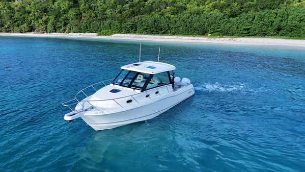 Boston-whaler 345-CONQUEST image