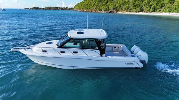 Boston-whaler 345-CONQUEST image