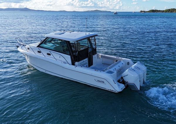 Boston Whaler 345 Conquest image