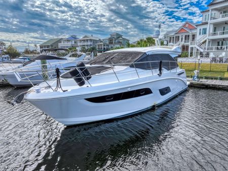 Sea Ray Sundancer 460 image