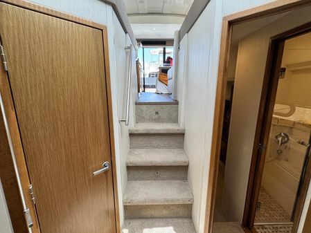 Sea Ray Sundancer 460 image